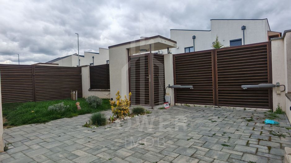 Casă individuală de vânzare situată în Șelimbăr - Poză 21