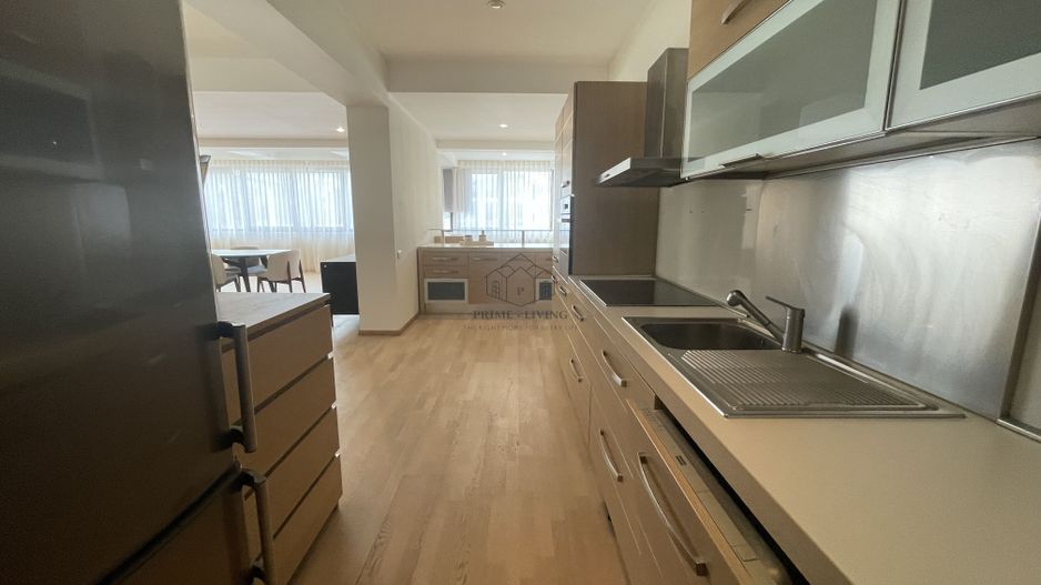 APARTAMENT SUPERB CU 3 DORMITOARE LA INCHIRIERE LANGA PARC HERASTRAU - Poză 8