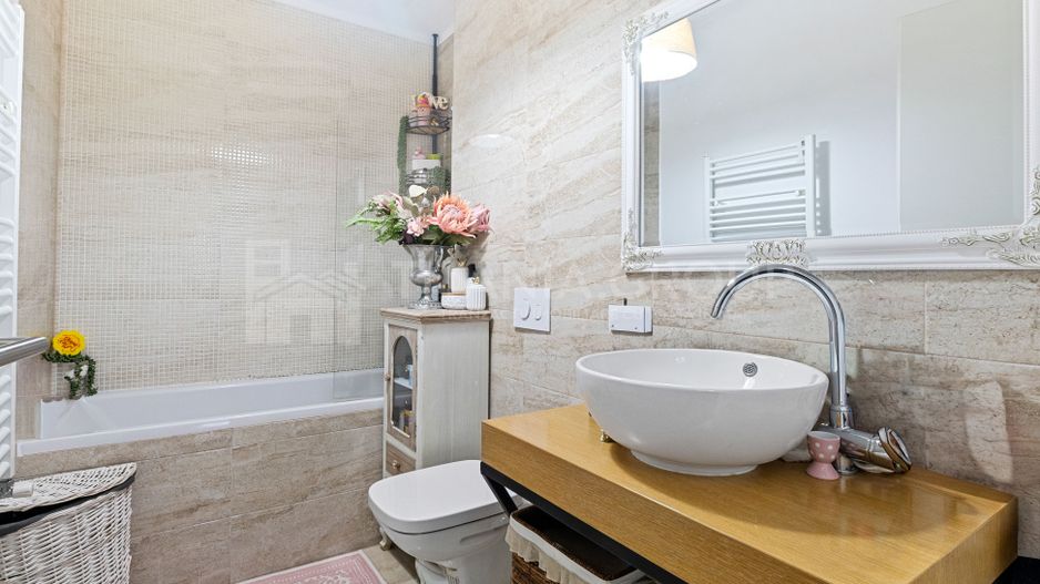 Apartament cochet mobilat-utilat, 3 camere, parcare, boxa, Kasper Coresi - Poză 8