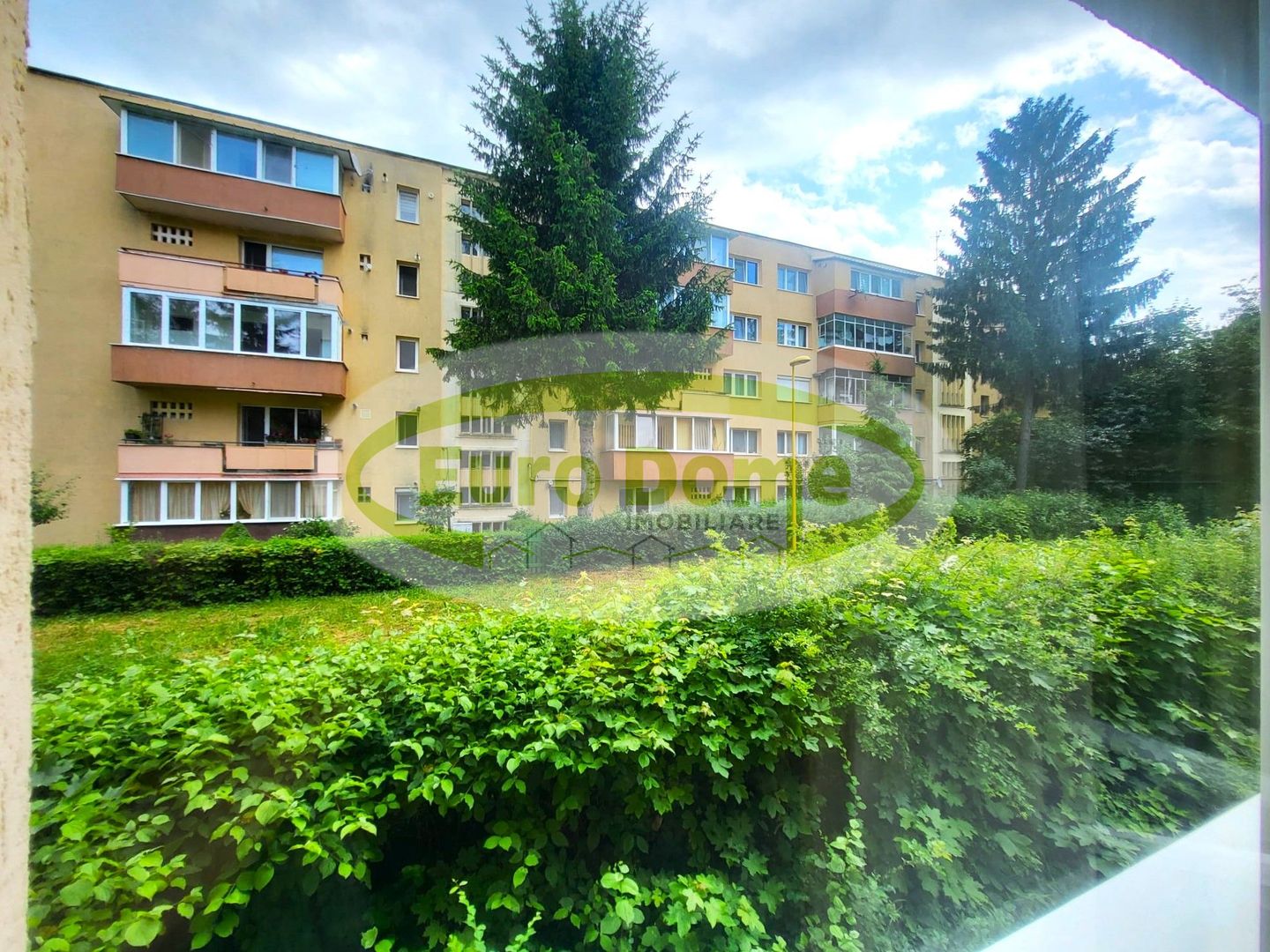 Comision 0 - Apartament de 2 camere într-o zona foarte linistită - Poză 1