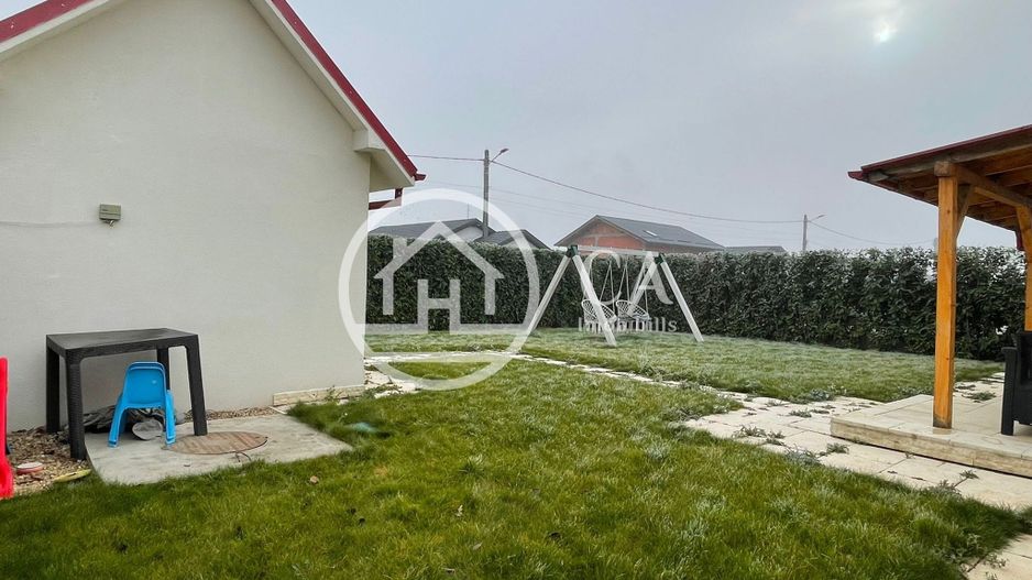 Casă de închiriat cu 4 camere în Santandrei, Oradea. - Poză 3