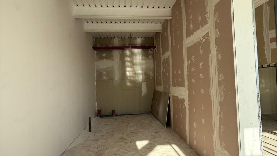 Spatiu comercial nou Stefanesti A3 inchiriat RETURN 12 ANI - Poză 6