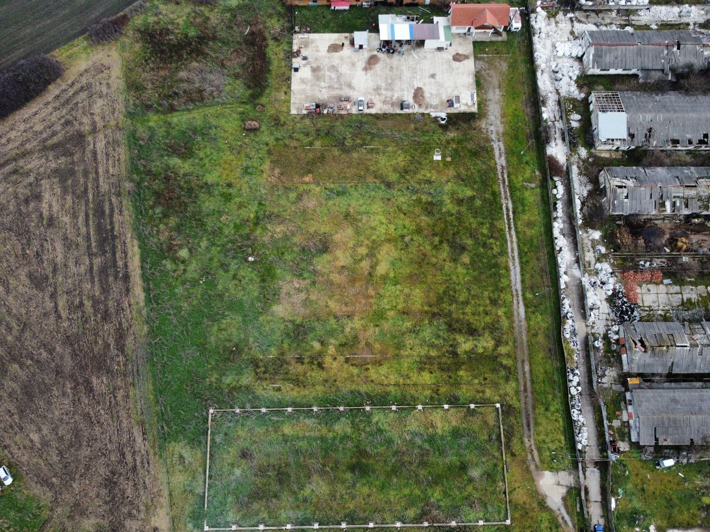 Casa cu teren de 14340 mp în Jebel/Pretabila pentru afacere - Poză 57