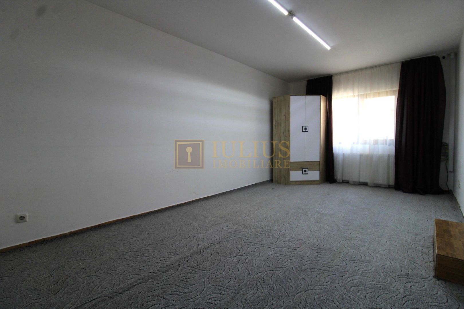 Casa INDIVIDUALA  P+M in Dumbravita, aproape de padure. - Poză 11