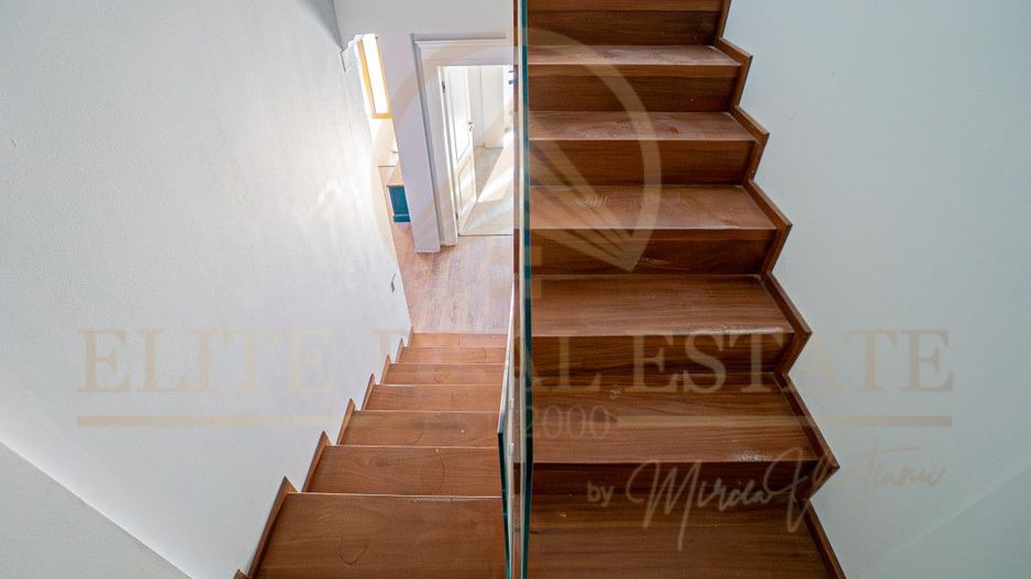 Năvodari - Casă exclusivistă cu ponton privat – Primul rând la lac - Poză 21