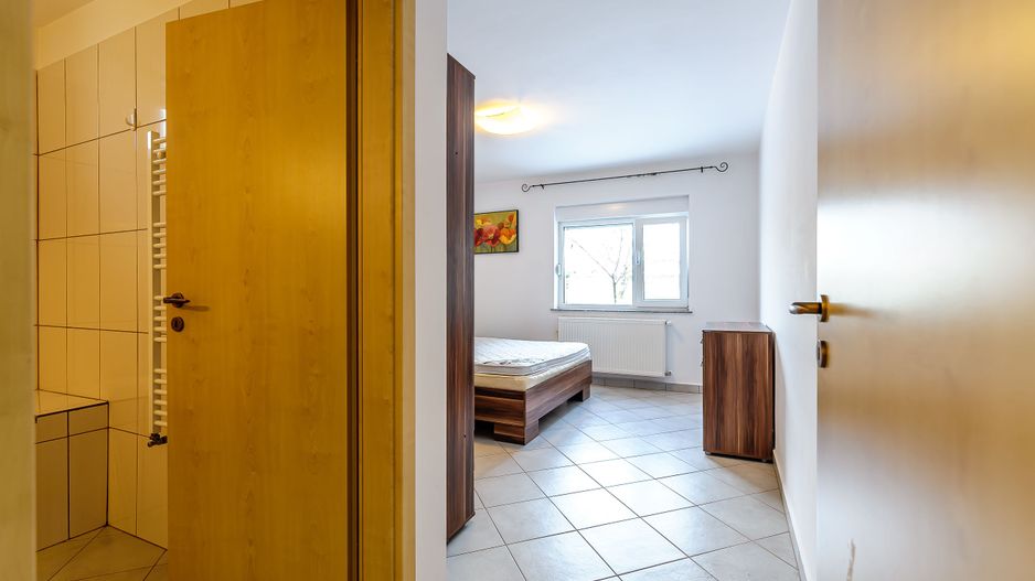 Casă situată pe strada Constituției, Aradul Nou - Poză 7