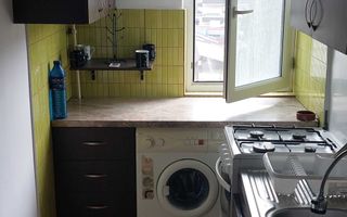 De vanzare garsoniera in Micro 17 - Poză 2