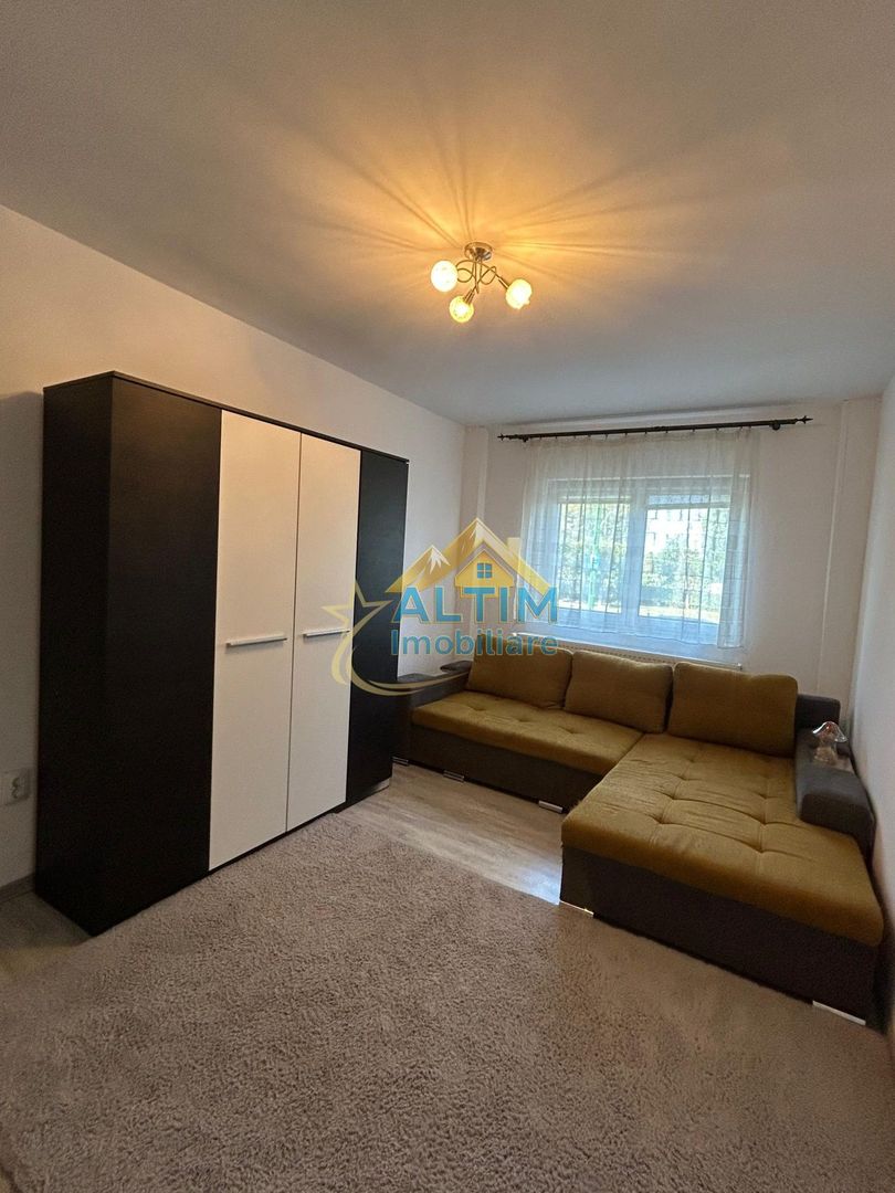 Apartament 4 camere Florilor-Craiter - Poză 3