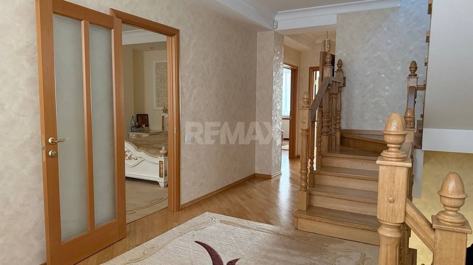 Casă exclusivistă în zonă premium – eleganță, confort și intimitate - Poză 5
