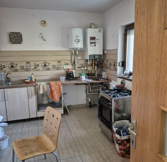 Casa individuala parter, Domnesti, zona Craitei-Foisorului. Investitie buna. - Poză 9