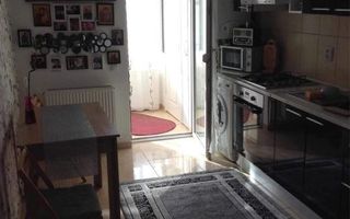 Apartament 1 camera, Floresti, zona Eroilor - Poză 4