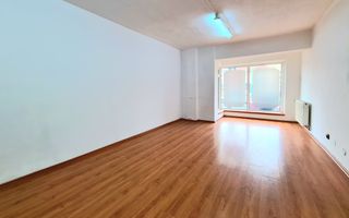 Spatiu comercial de vânzare cu vad Brașov - 57 mp # plus-imo.ro - Poză 5