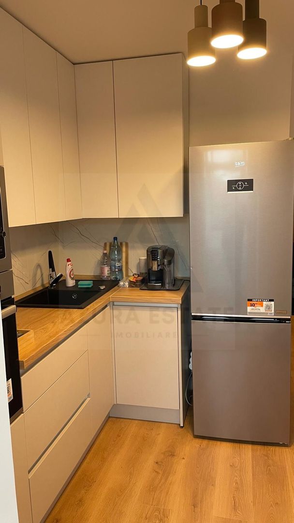 Apartament premium renovat 3 camere 2 bai etaj 1 si 2 boxe in Terezian - Poză 15