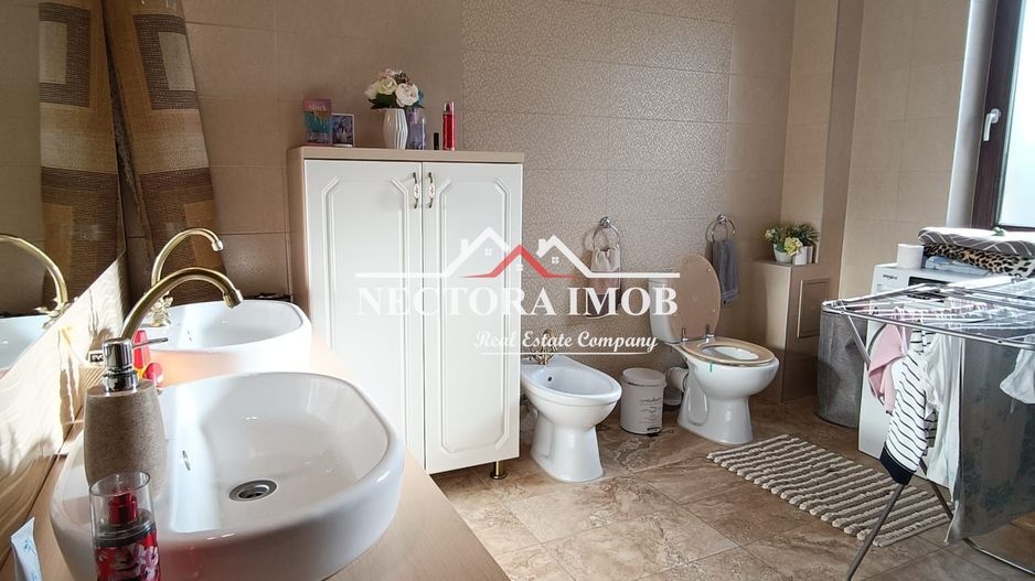 NECTORA IMOB-Casa P+M, 180 mp utili + terasa + Teren 780 mp, Episcopia - Poză 14