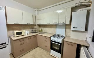 Garsonieră lux 39 mp, mobilată, balcon, etaj 4/4, bloc 2017 - Valea Doftanei - Poză 5