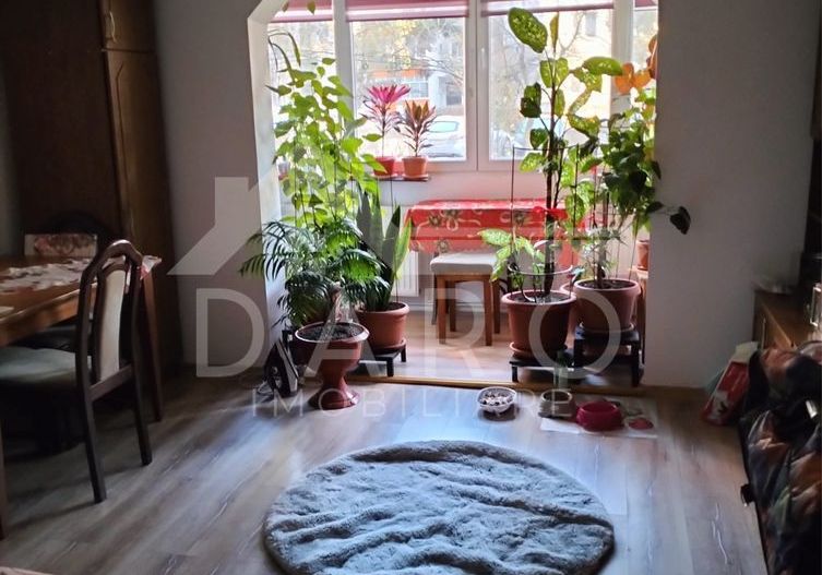 Vand apartament in Dambu - Poză 1