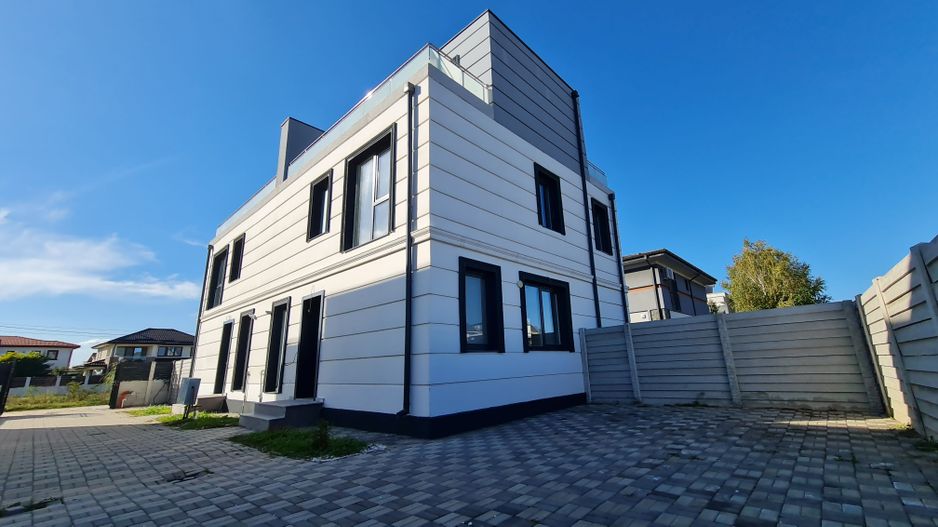 Otopeni str 23 August! Vila 5 camere la calcan pret fara concurenta! - Poză 3