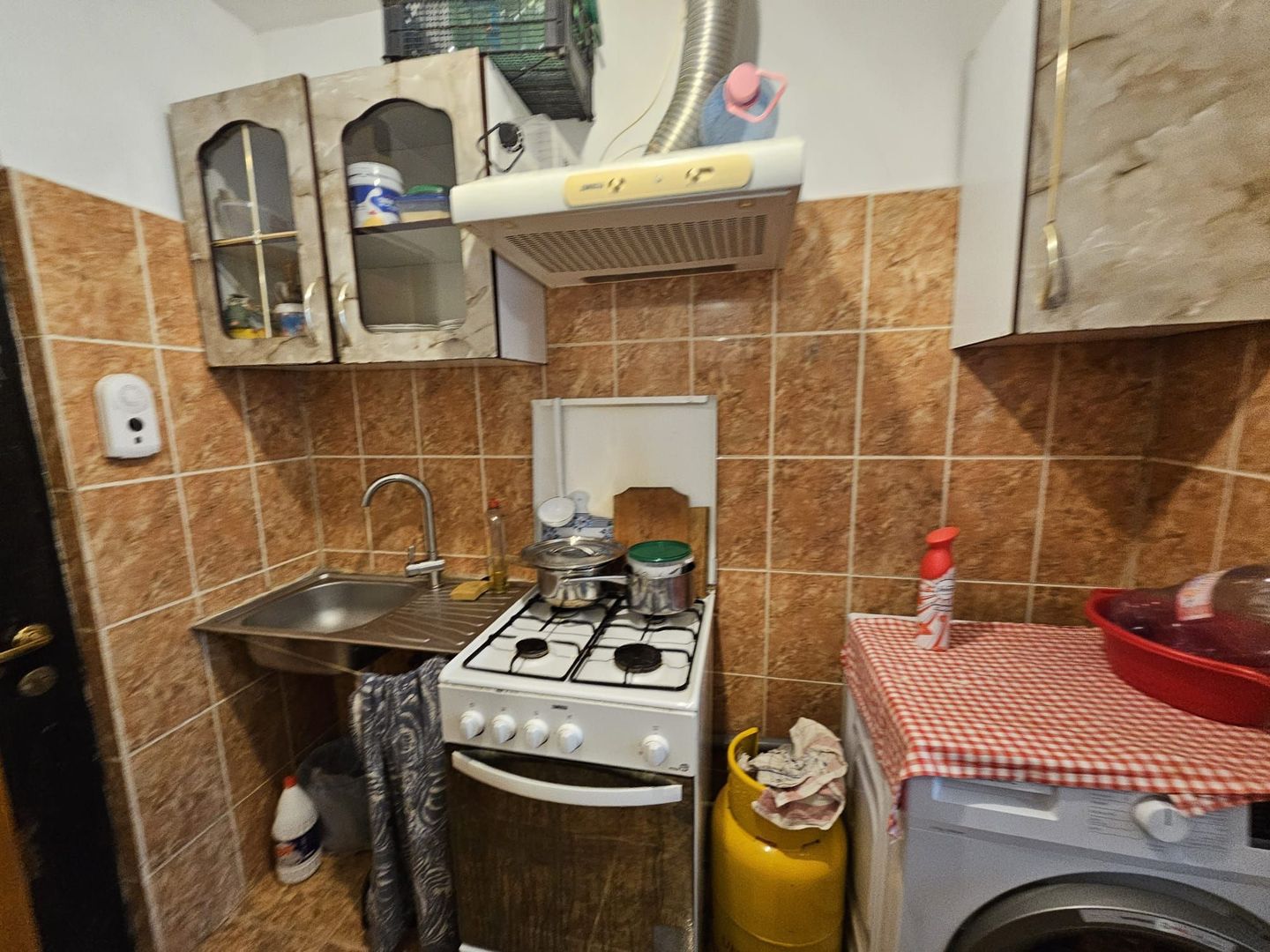 Vanzare garsoniera Prundu zona Vama - Poză 6