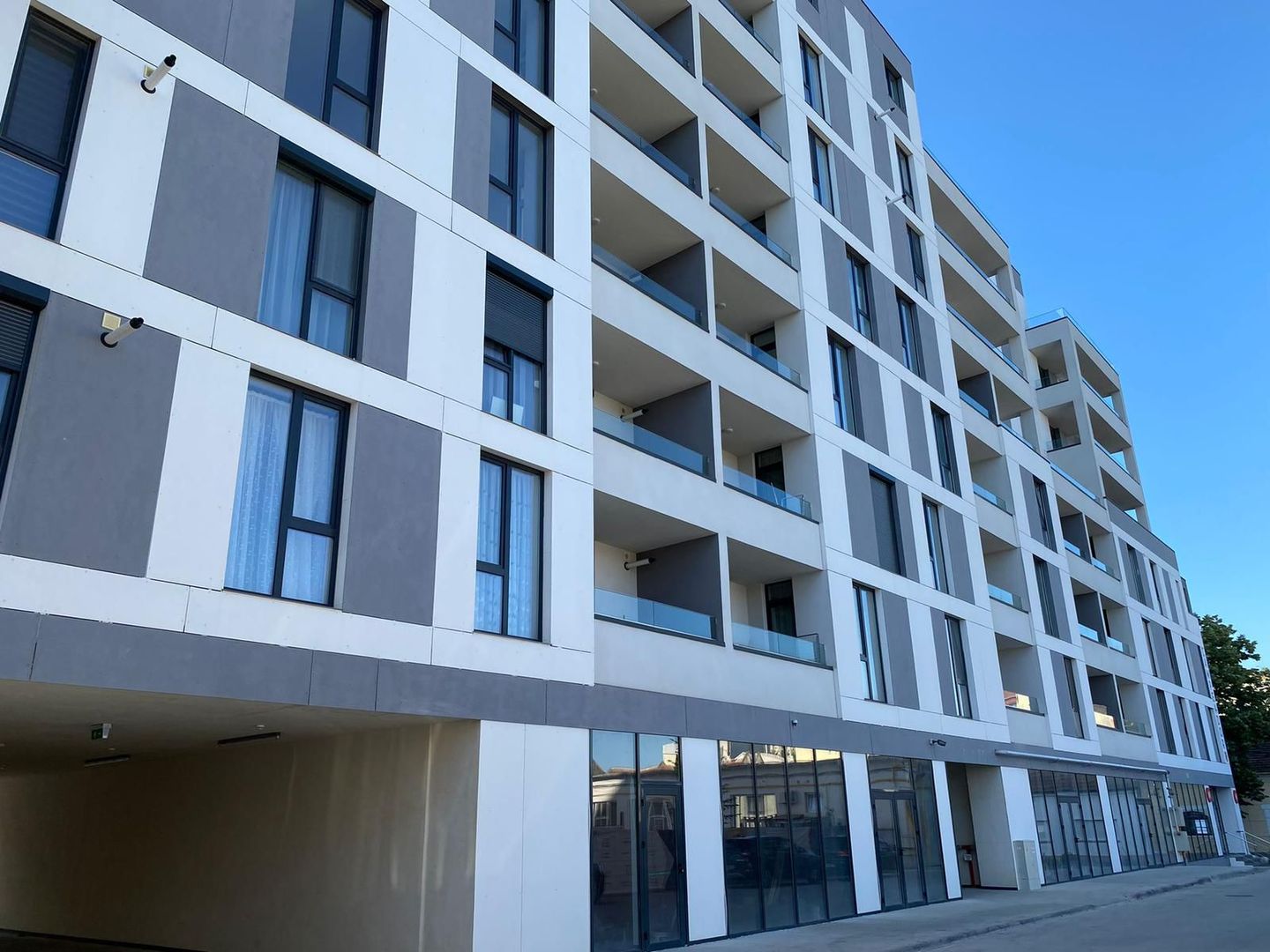 Apartament 4 camere, parcare subterana+boxa. Telegrafului - Poză 10