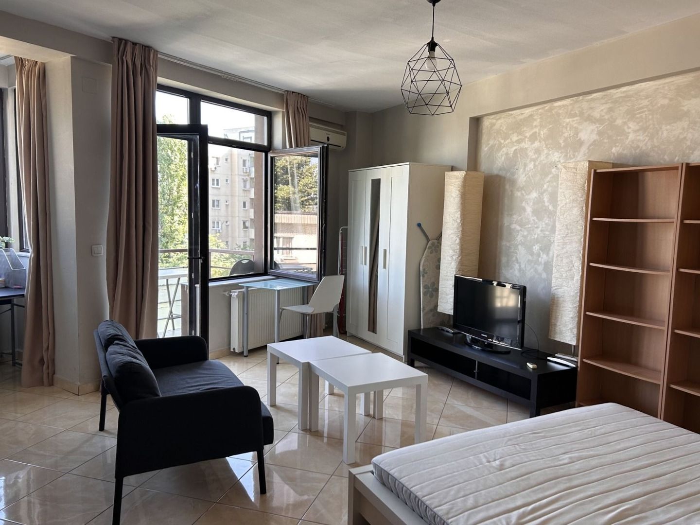 GARSONIERA- VACARESTI, PET-FRIENDLY, MASINA DE SPALAT VASE, METROU - Poză 4