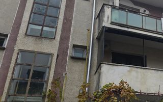 Apartament de vanzare 3 camere - Poză 1