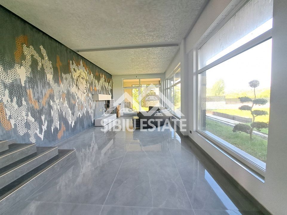 Casa Sibiu Cisnadioara, garaj, piscina, terase panoramice - Poză 15