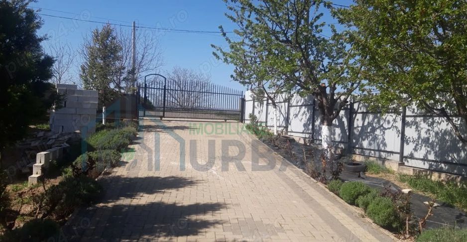 Casă cu etaj, teren 1000 mp, în Horlești, comuna Rediu, Iași - Poză 2
