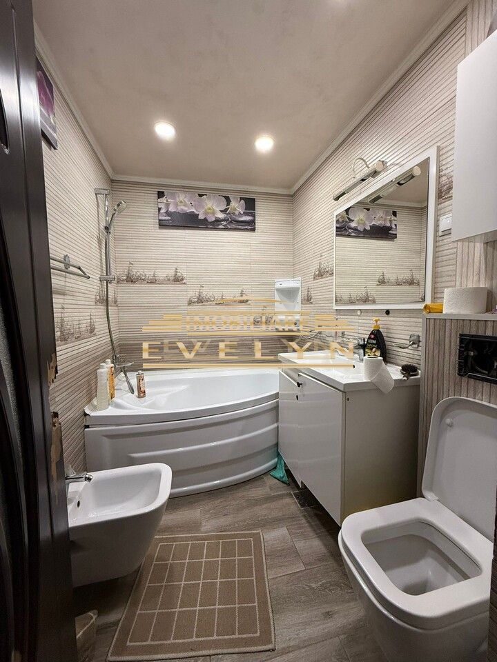 De vânzare apartament 2 camere, parter, zona Biserica Armeană - Poză 7