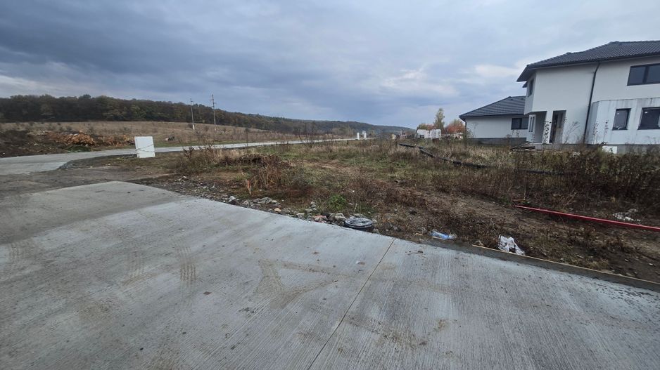 Teren 908mp.zona Penny Corunca CU duplex,toate utilitatile - Poză 6