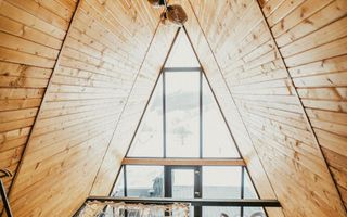 Afacere la cheie! Minicomplex 2 cabane A-frame, teren 1250mp, Vladeasa - Poză 7