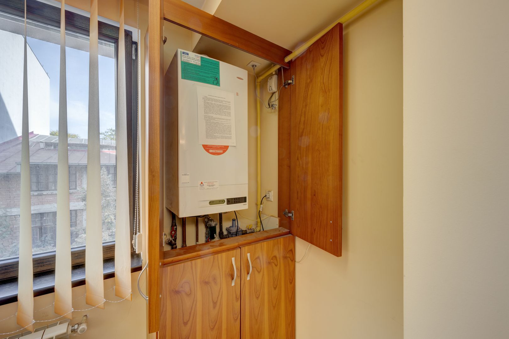 APARTAMENT CU UTILIZARE MEDICALA | OFFICE | REZIDENTIAL | DOROBANTI - Poză 11