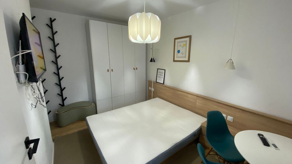 Garsonieră modernă, ultracentrală – zona Alba Iulia / Decebal / SL1 - Poză 1