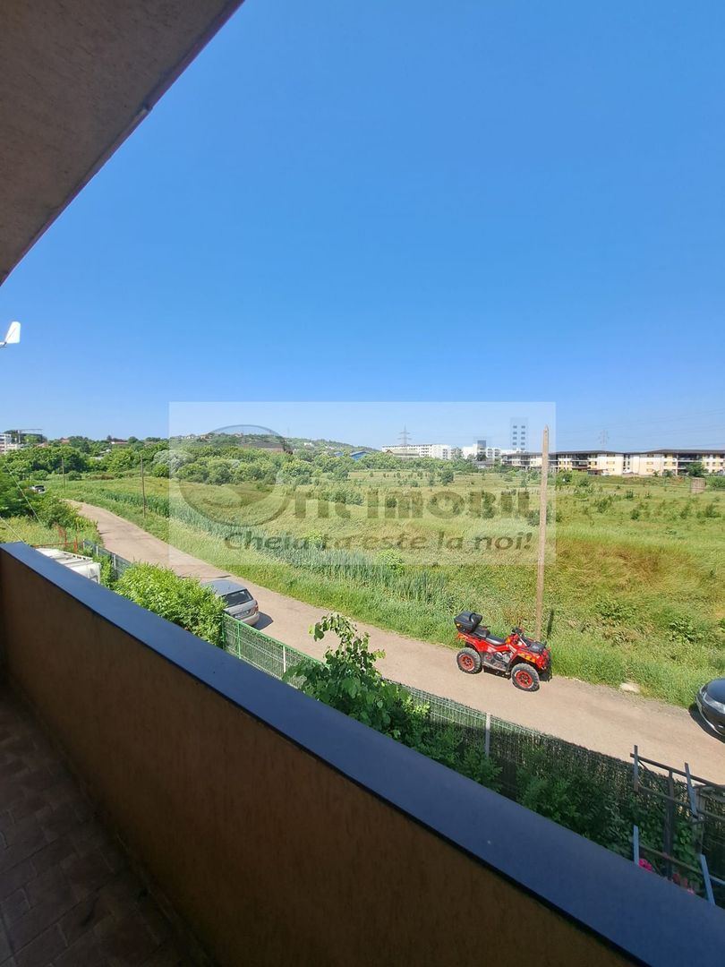 Casa/Vila  Bucium - 1700 euro - Poză 9