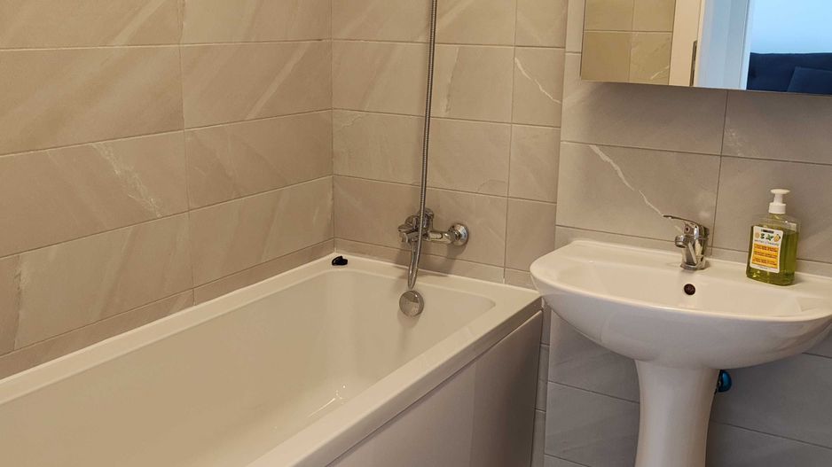 2 camere modern, parcare inclusa, centrala, pet friendly, terasa - Poză 8