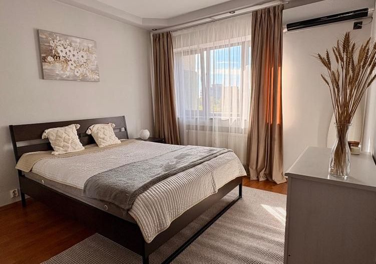 Apartament 2 camere RENOVAT de închiriat – Drumul Taberei zona Favorit | 65 mp - Poză 3