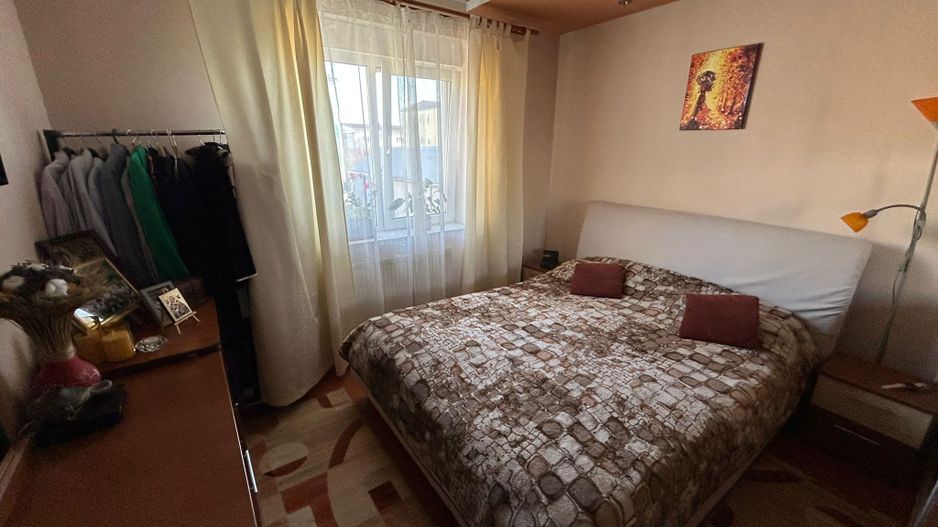 Apartament 3 camere, etaj 1 - zona Cetate - Poză 5