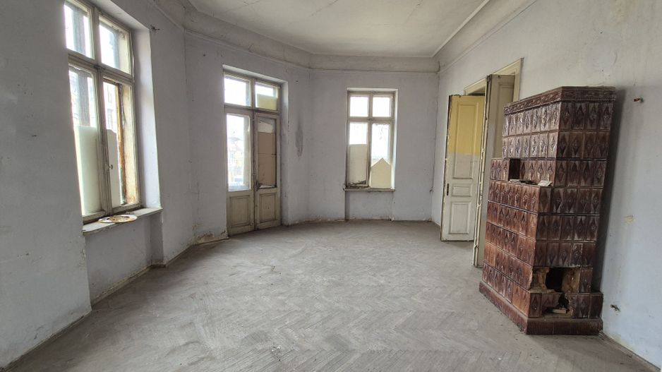 Apartament cu 4 camere 151,40 mp - Unirii - Poză 1