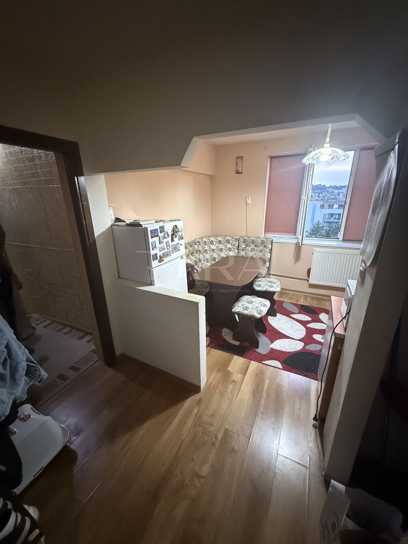 EXCLUSIVITATE.  Apartament decomandat, 2 camere, central Gheorgheni. - Poză 3