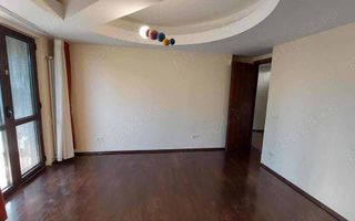 Vînzarea apartament 4 camere - Poză 6