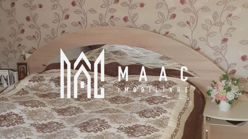 Casă Terezian I Garaj și vecinătate liniștită  I Terezian - Poză 10