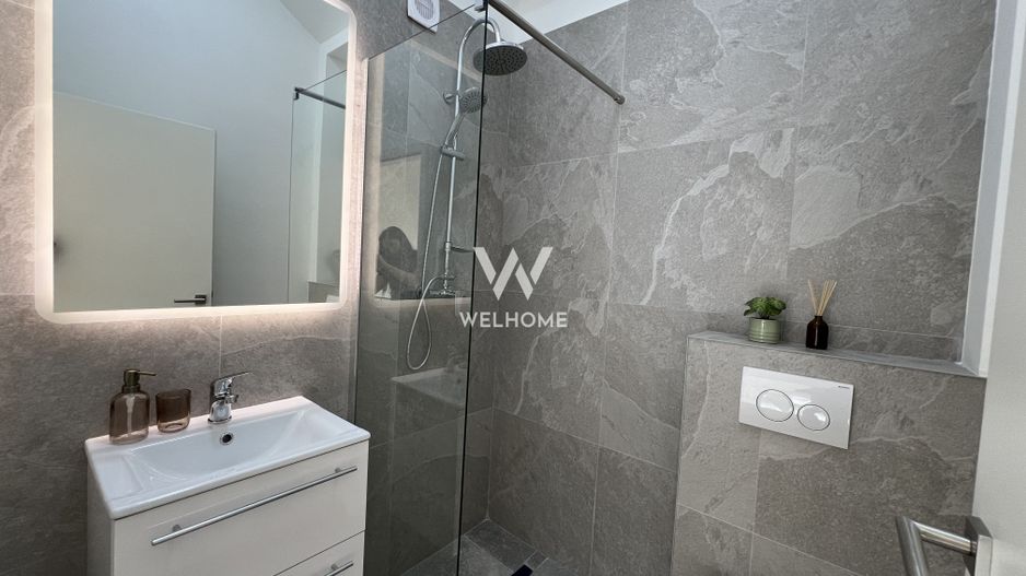 Penthouse 4 camere, 2 băi, finisat la cheie, orientare SUD - întabulat - Poză 17