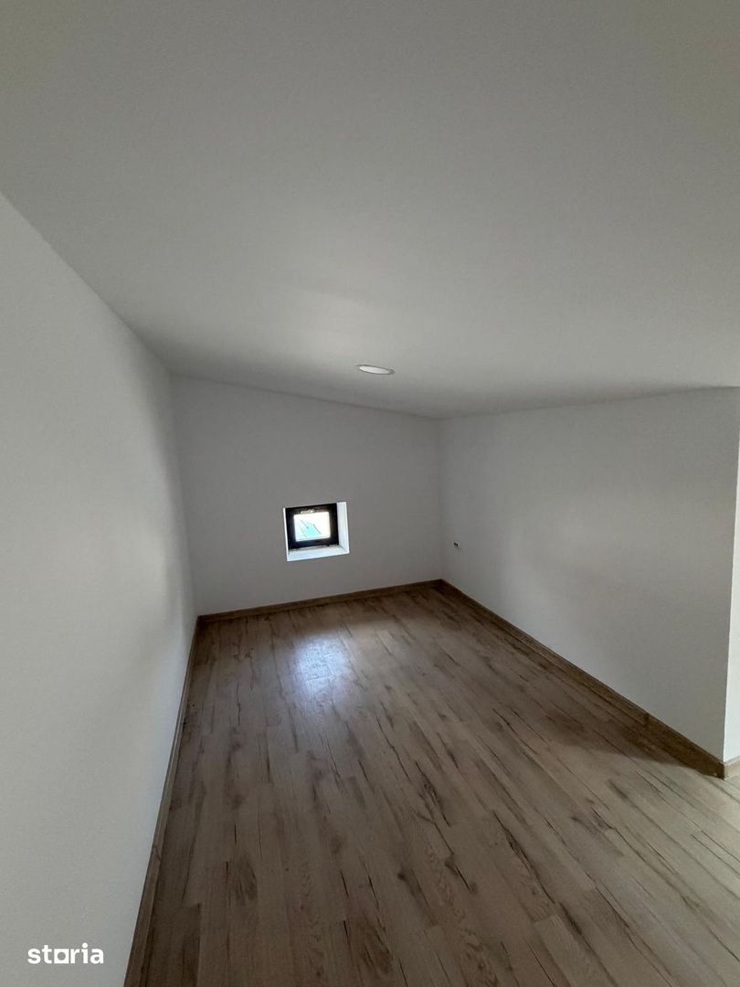 Apartament 3 camere în vilă P+1,  curte Inacului - Poză 3