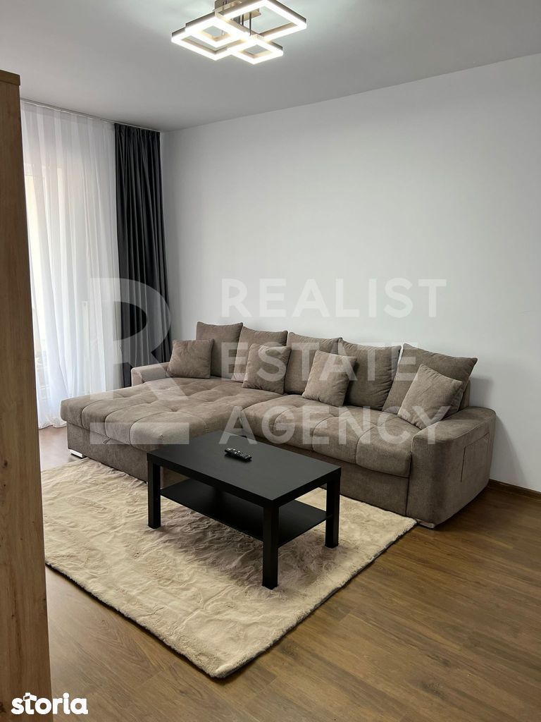 Vânzare, apartament 2 camere, zona Titan - Poză 2