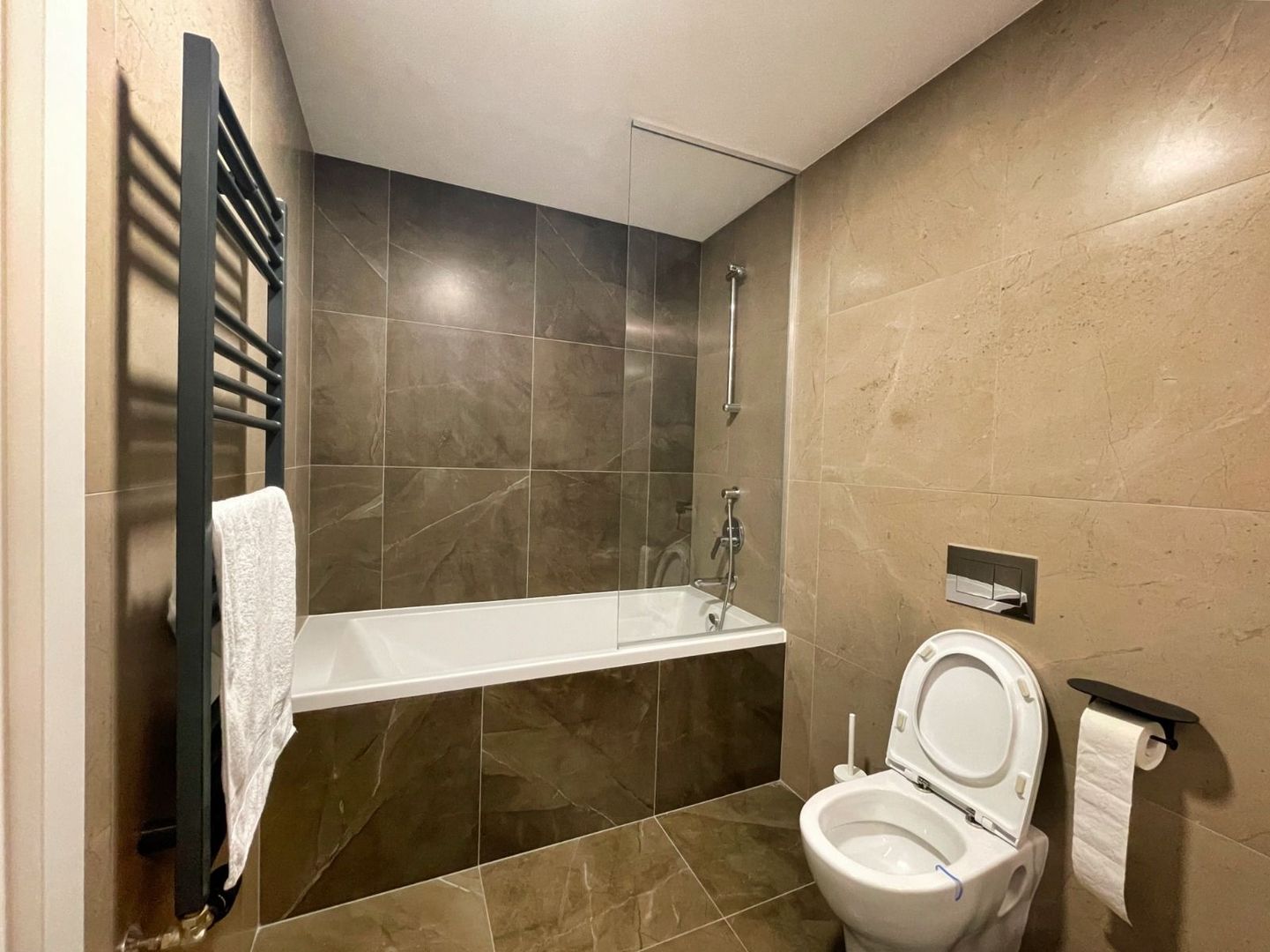 Apartament 3 camere | One Herăstrău Towers | Terasă 16 mp cu priveliște deosebia - Poză 15