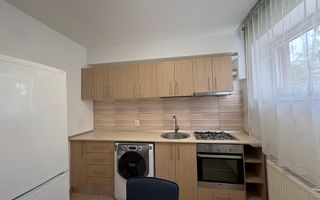 Garsoniera Fundeni 33mp Demisol Loc de Parcare - Poză 7