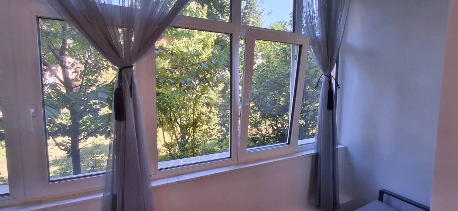 Apartament 2 camere , parter inalt , cu loc de parcare. - Poză 6