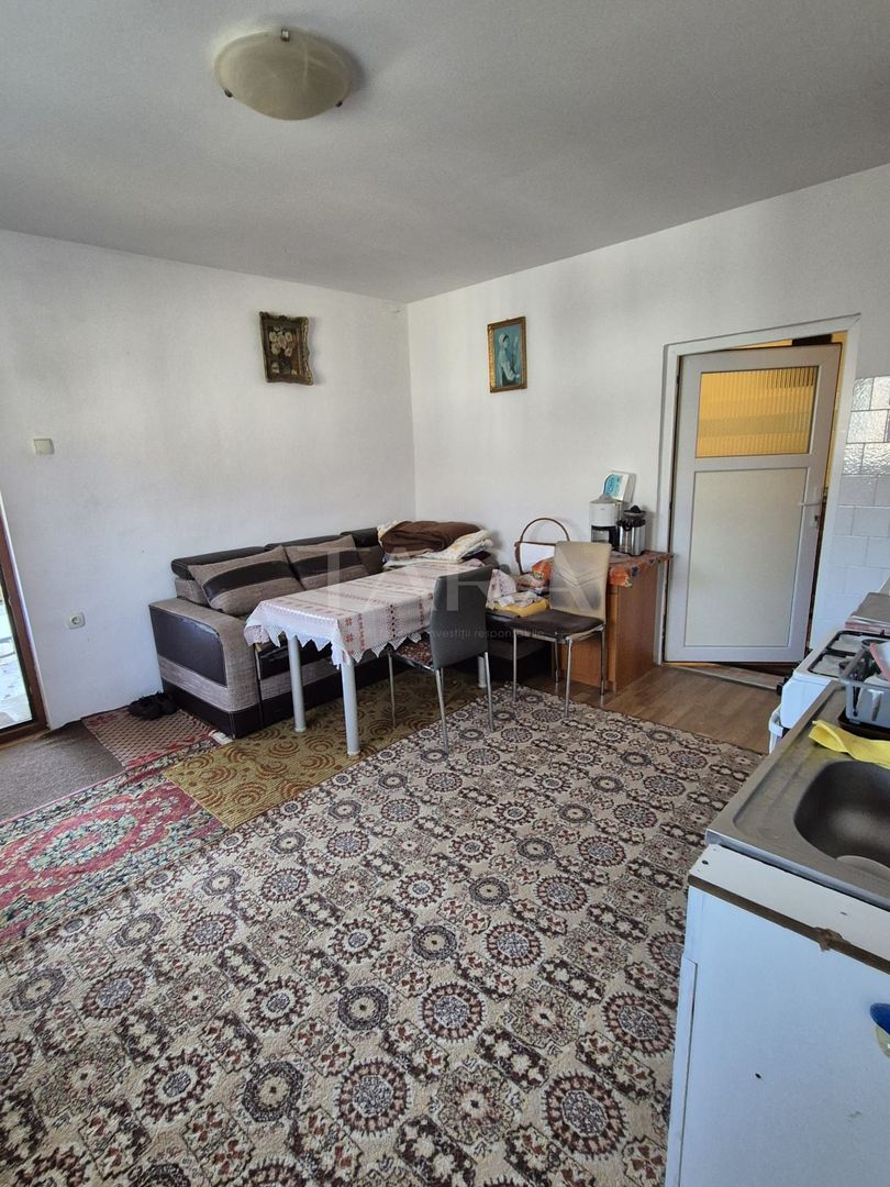 Teren Generos 1.580 mp, casă Individuală, oportunitate de Investiție. - Poză 5