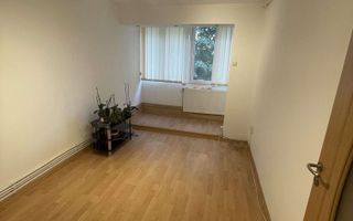 Apartament cu 2 camere in micro 14 - Poză 2