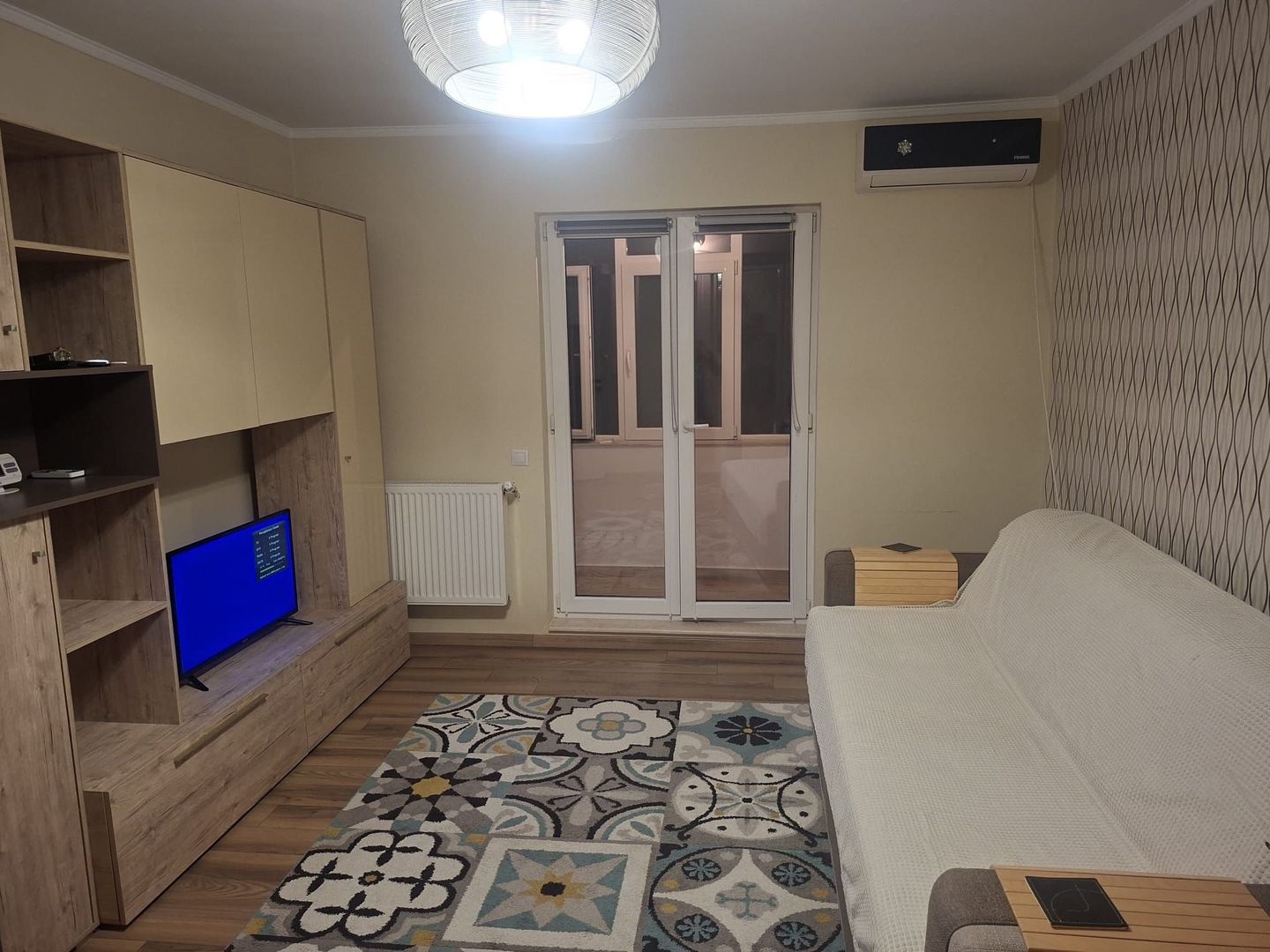 Apartament 2 camere-SD-et.3-420euro-Bularga/Baza 3 - Poză 1