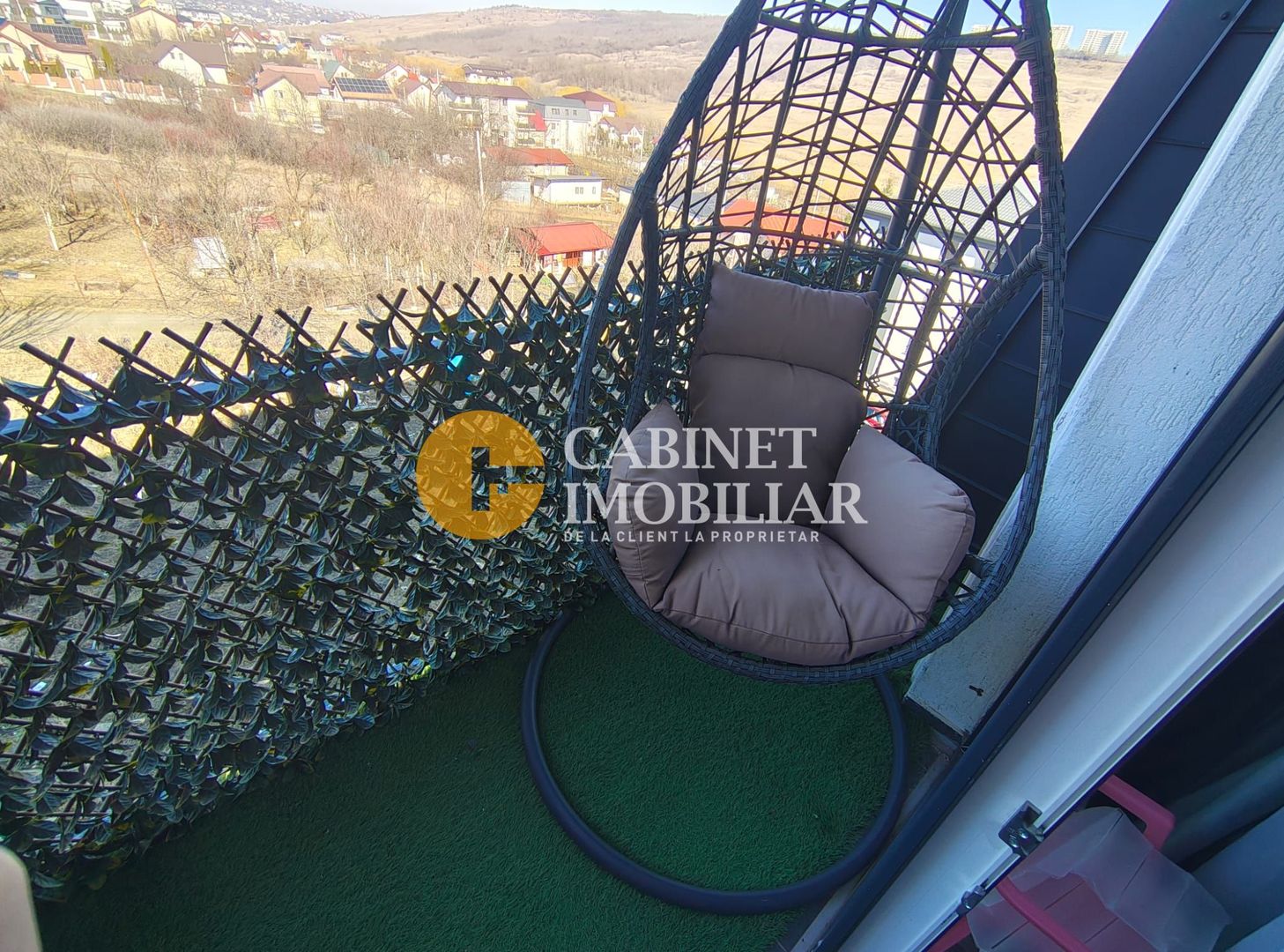 2 CAMERE DECOMANDAT--MOBILAT SI UTILAT--LAC REDIU - Poză 7